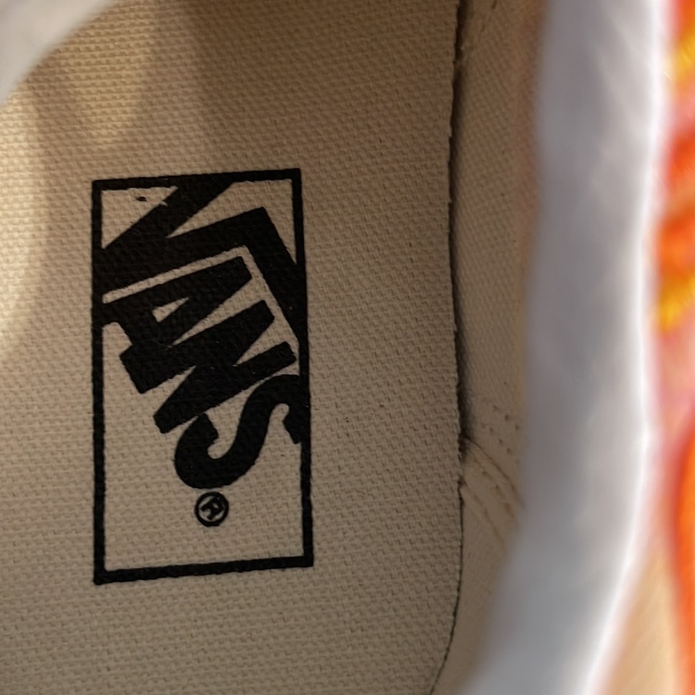 Vans ( Bandana Flame ) Tidy/Orange Sneakers Off the Wall NWB - Picture 6 of 8